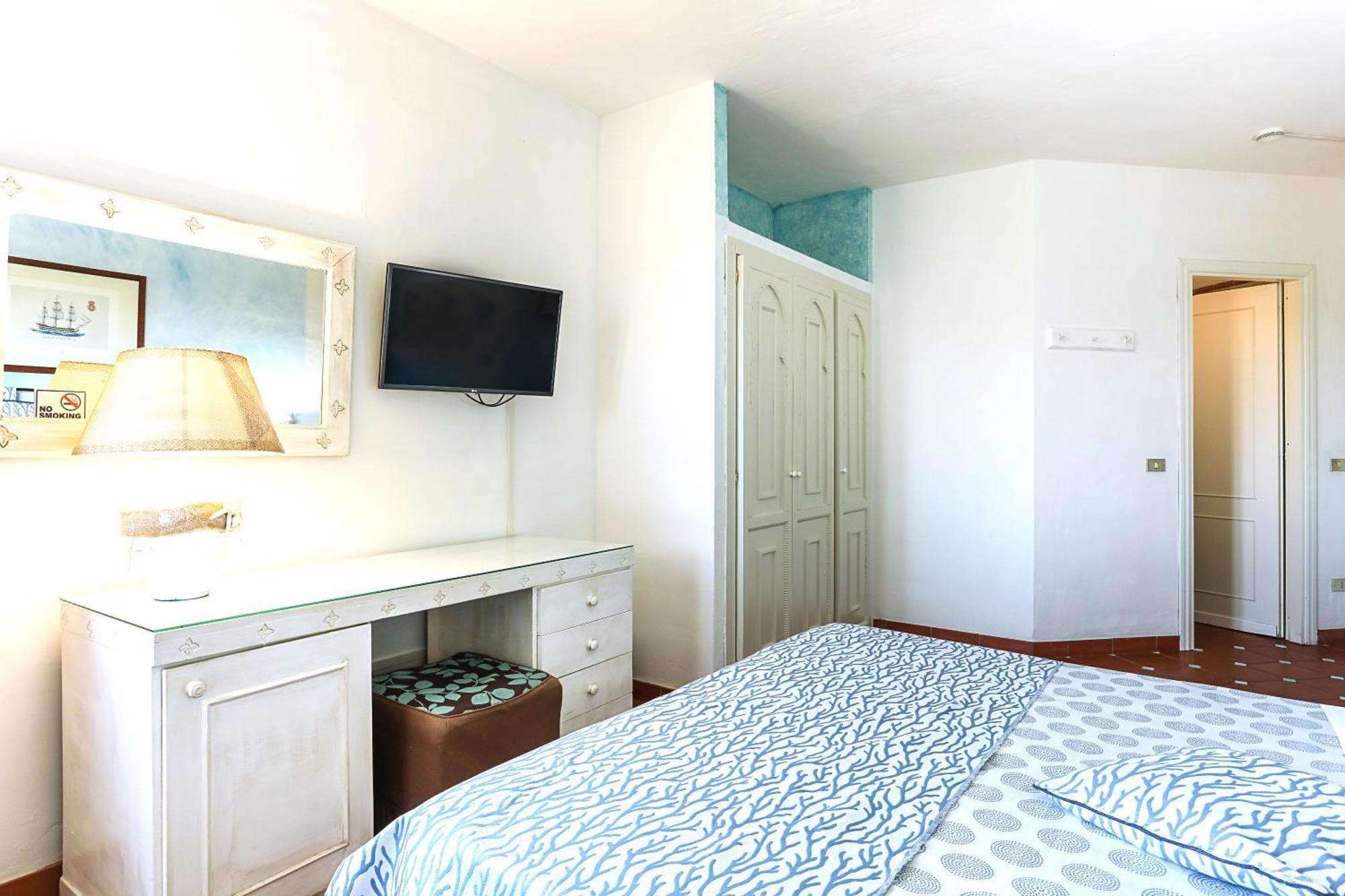 Hotel Stefania Boutique Hotel By The Beach Olbia Room photo